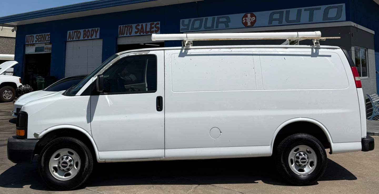 Car Image 11
