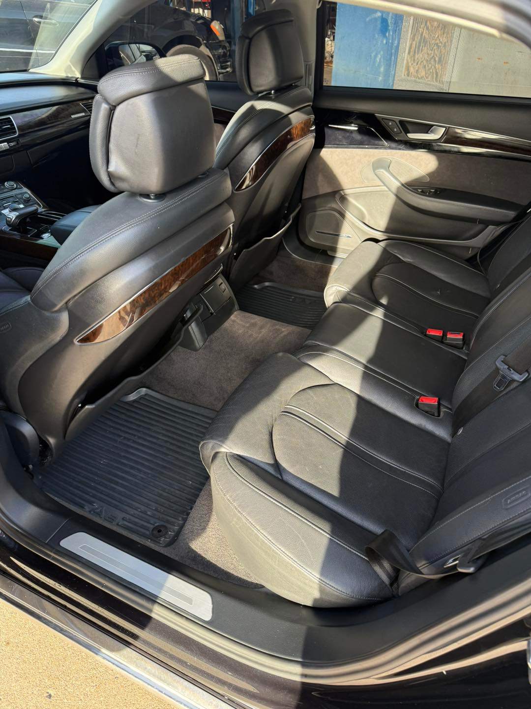 Car Image 11