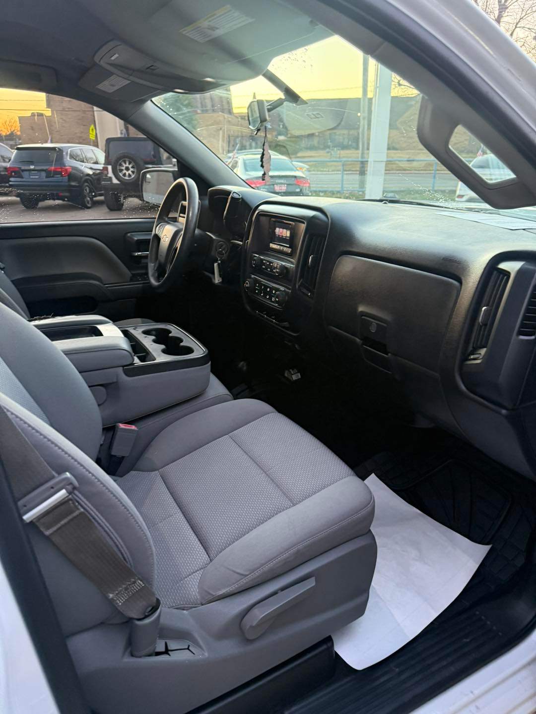 Car Image 4