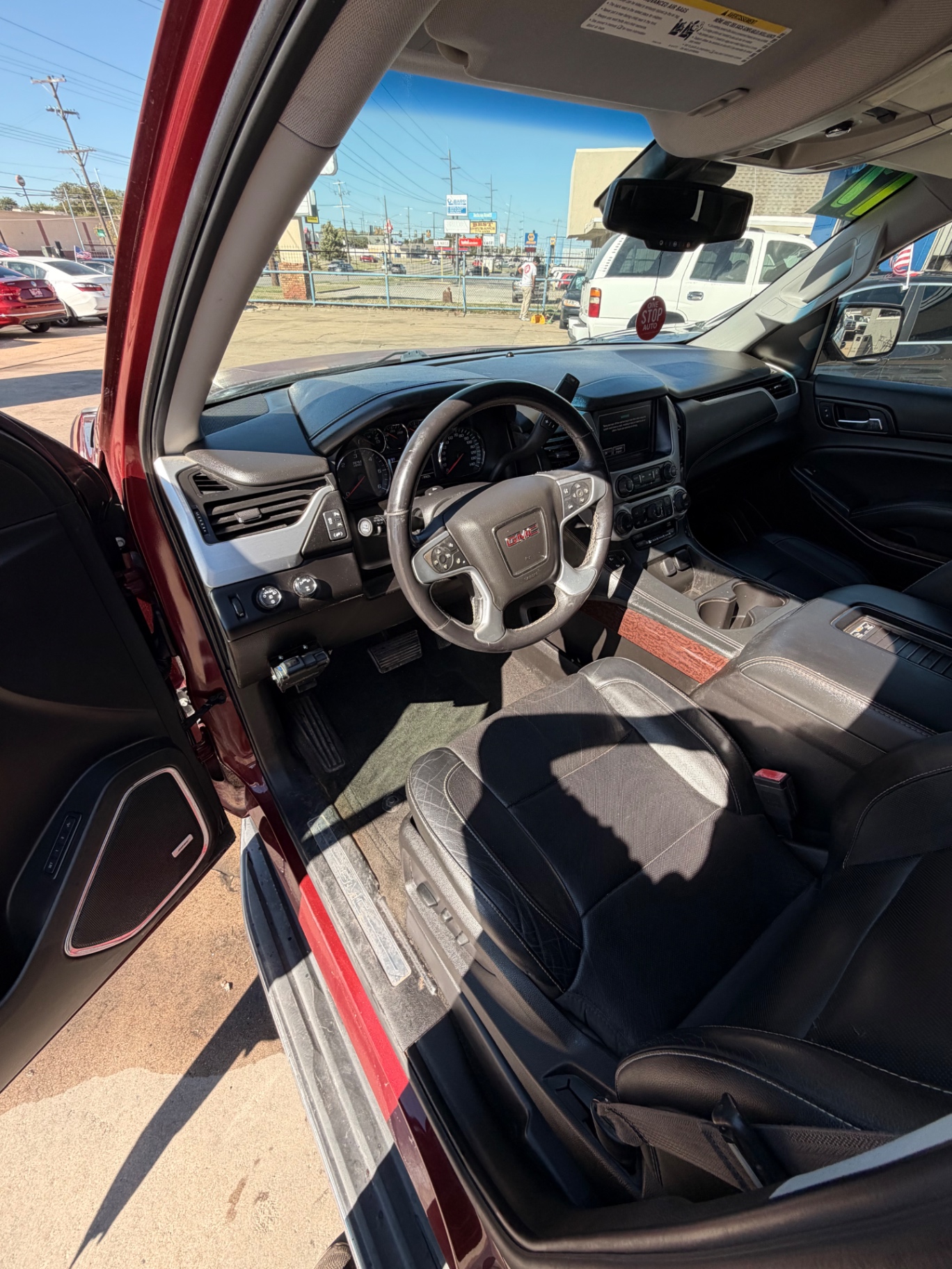 Car Image 8