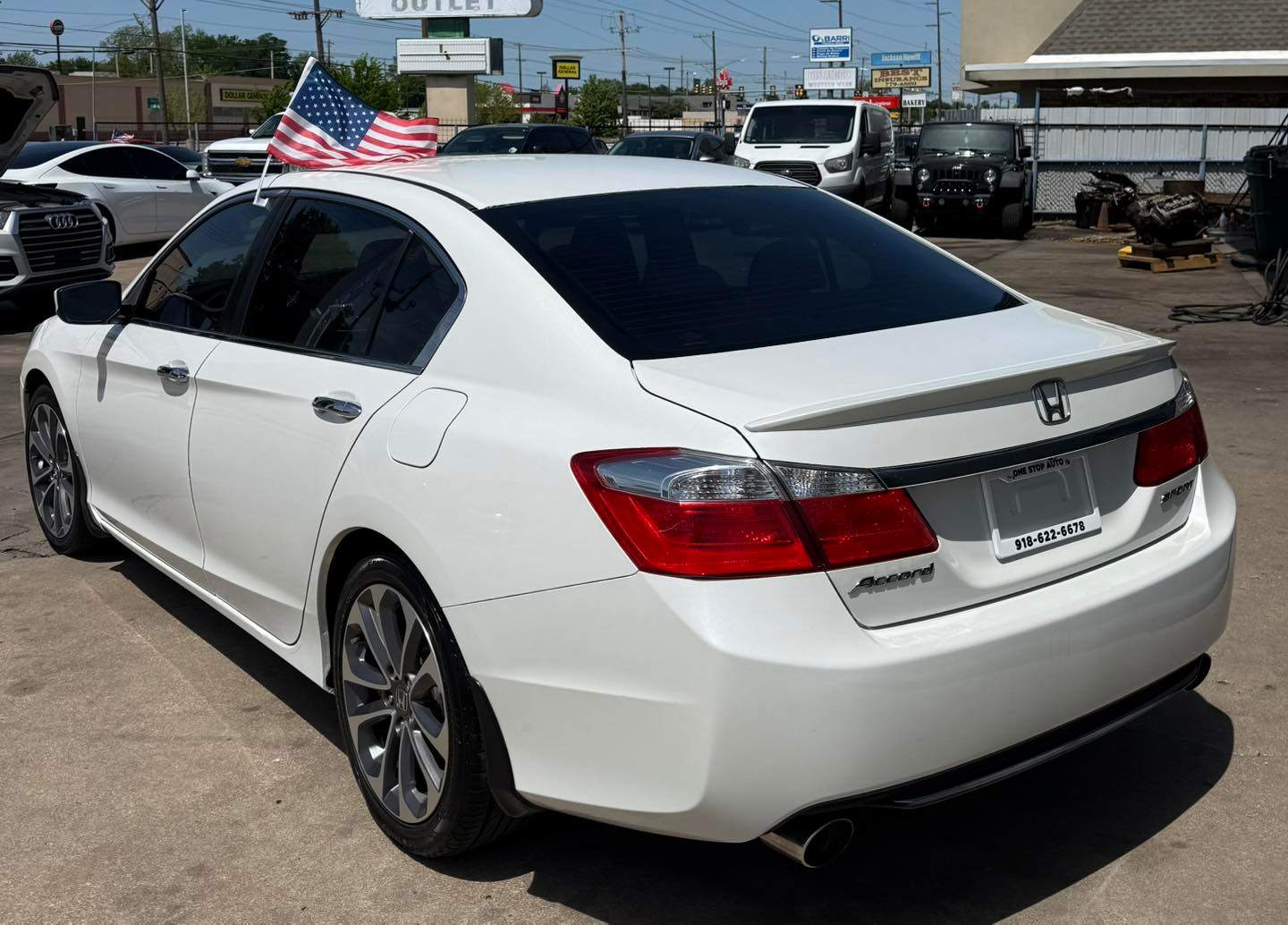 Car Image 12