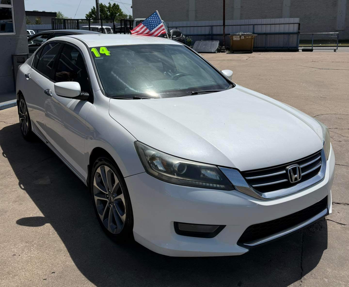 Car Image 9