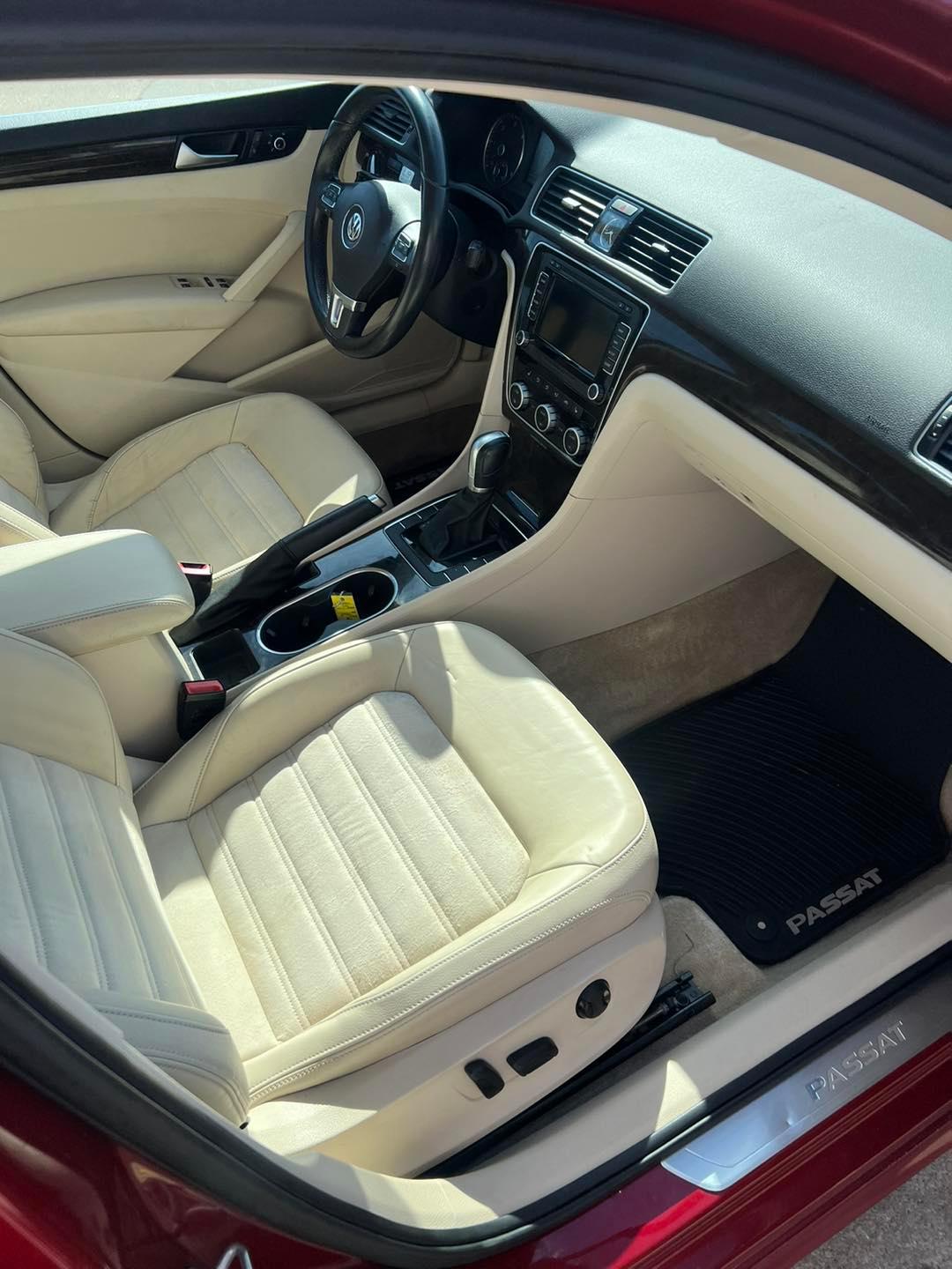 Car Image 8